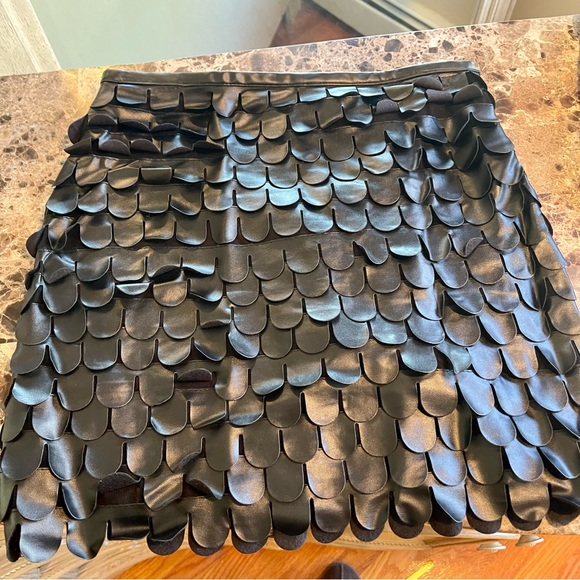 Max Studio Women’s Blk Faux Leather Mini Skirt SZ 2 - Picture 7 of 7